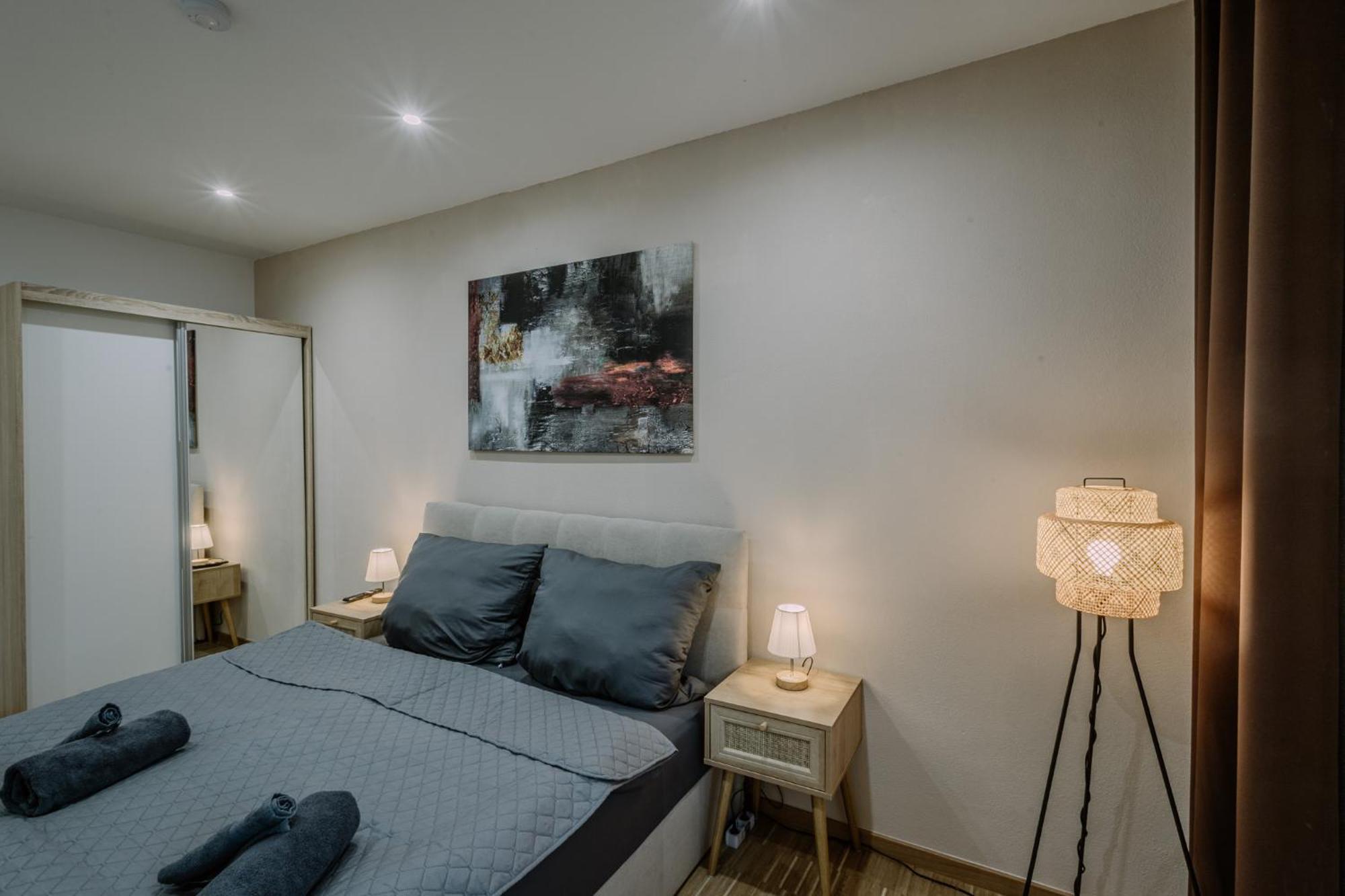 Passaus Motto Appartements! Solo - Paerchen - Familien - Gruppen Rum bild