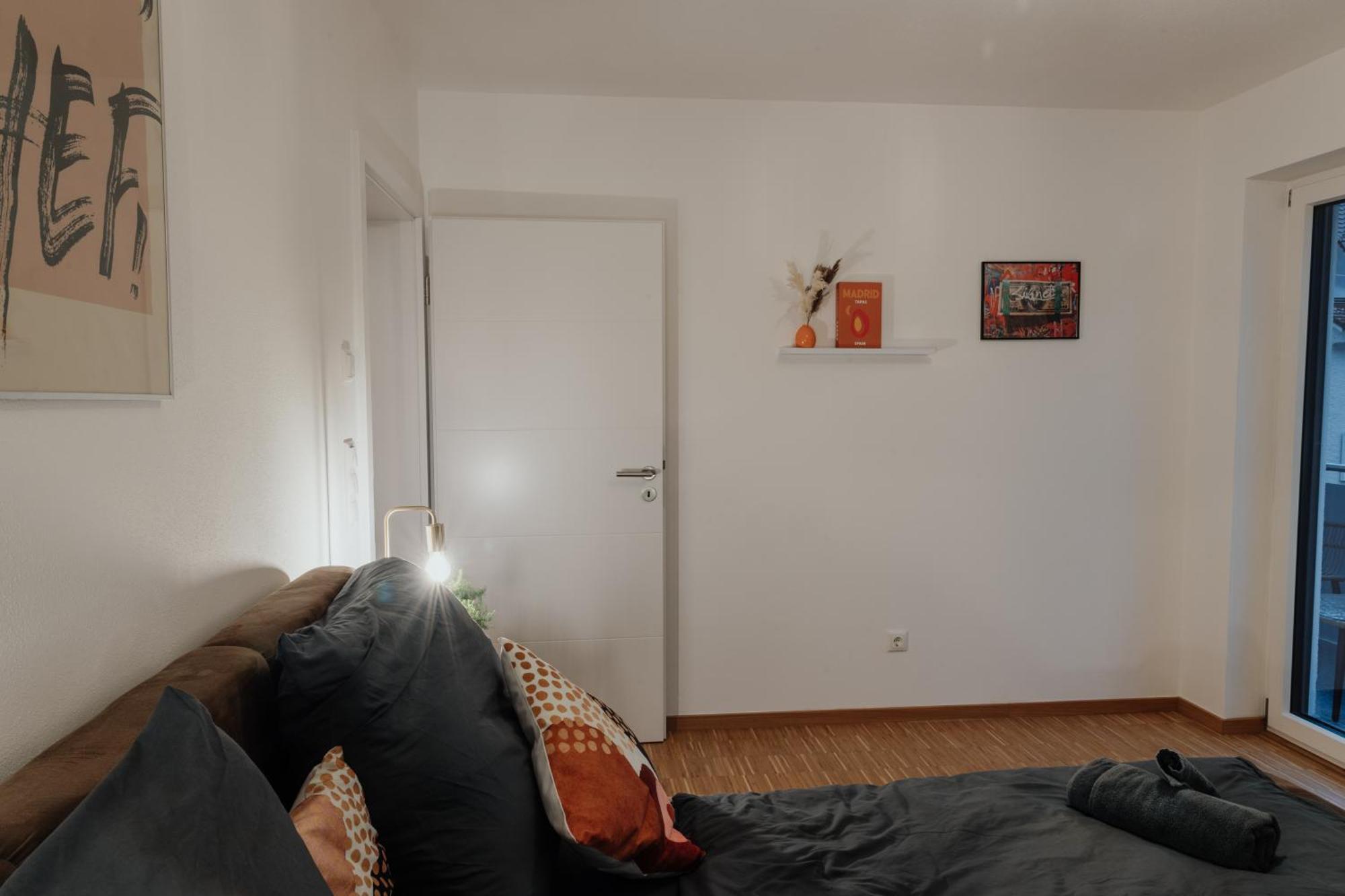 Passaus Motto Appartements! Solo - Paerchen - Familien - Gruppen Rum bild